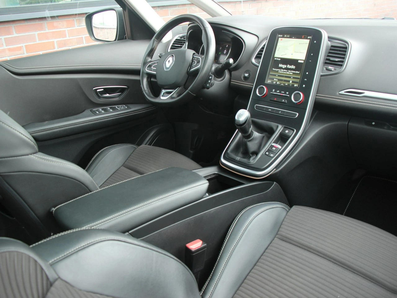 Renault Grand Scenic - Zdjęcie 25