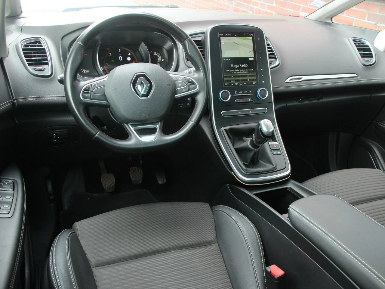 Renault Grand Scenic - Zdjęcie 15