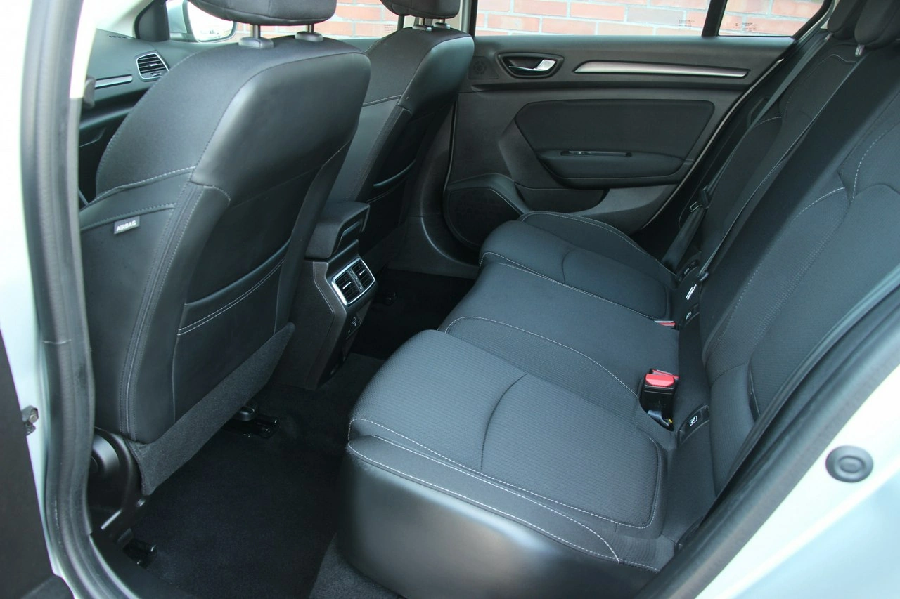 Renault Megane - Zdjęcie 9
