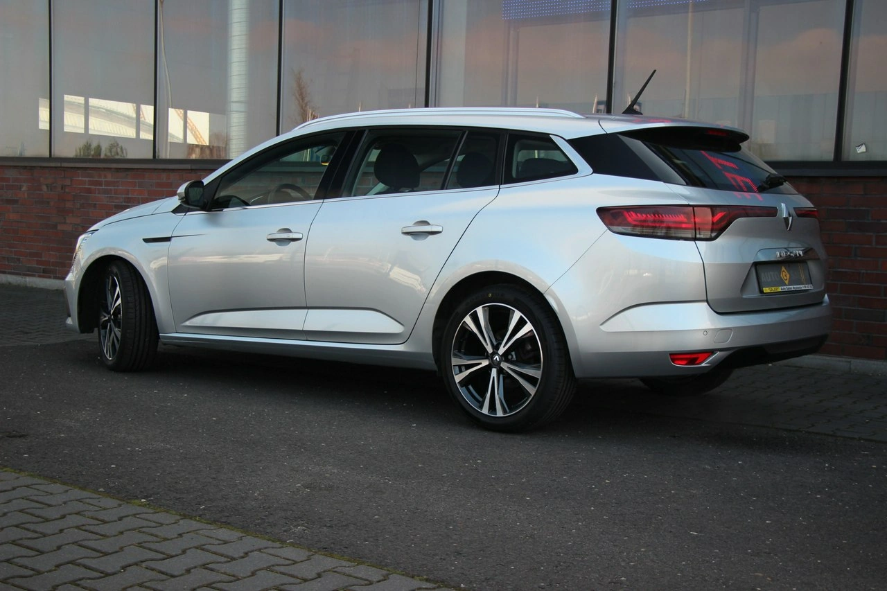Renault Megane - Zdjęcie 37