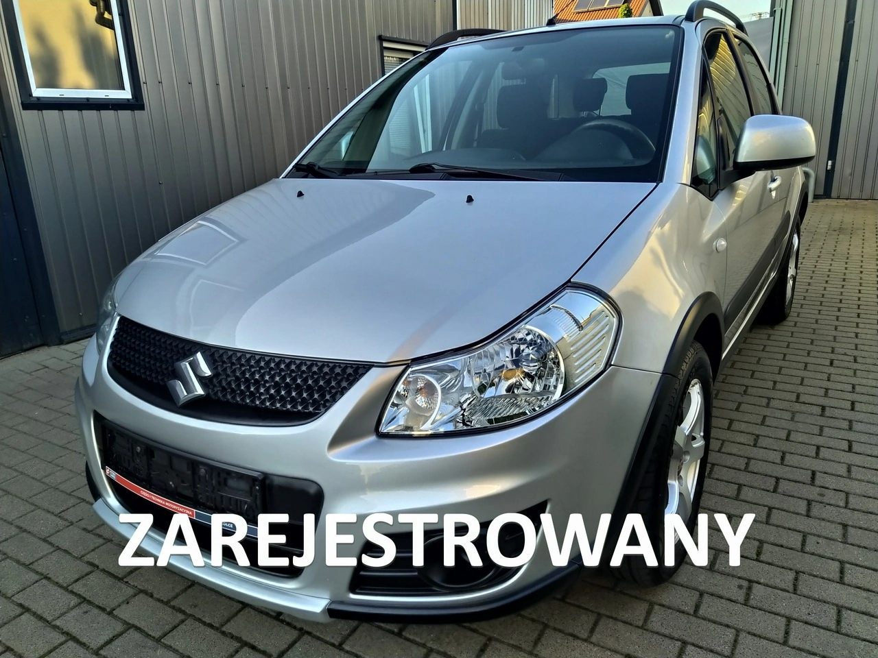 Suzuki SX4 - Główne zdjęcie
