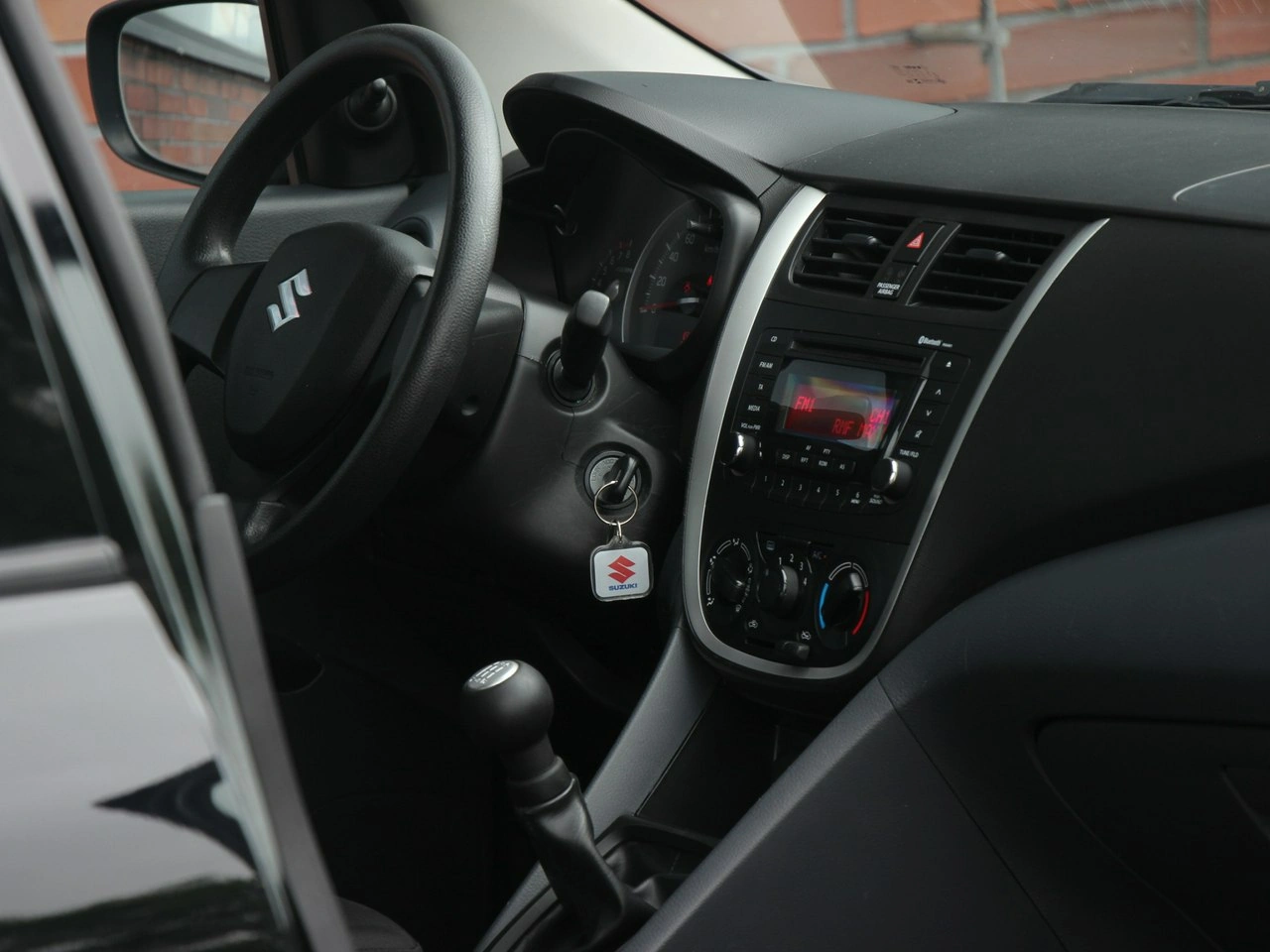 Suzuki Celerio - Zdjęcie 28