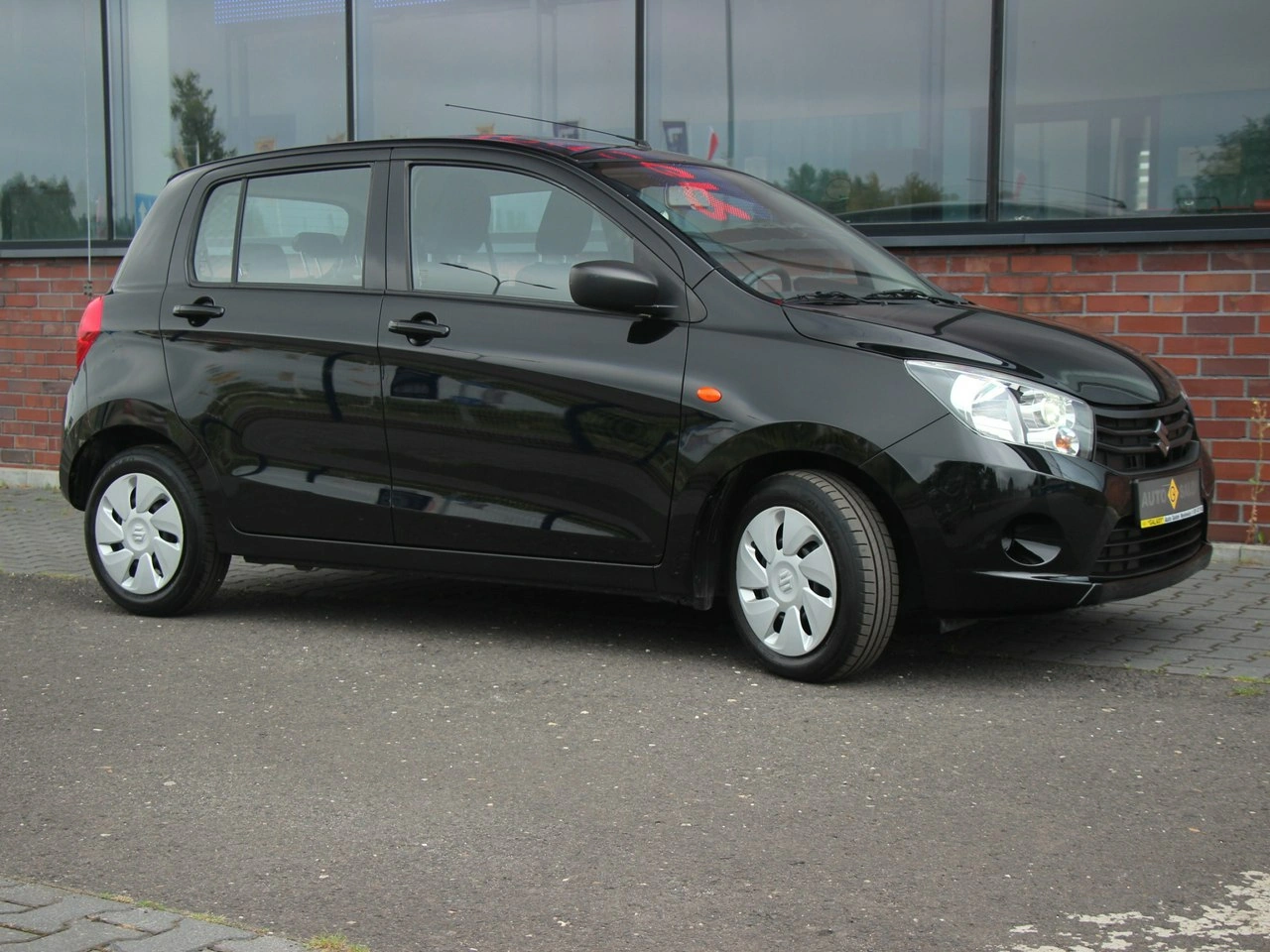 Suzuki Celerio - Zdjęcie 32