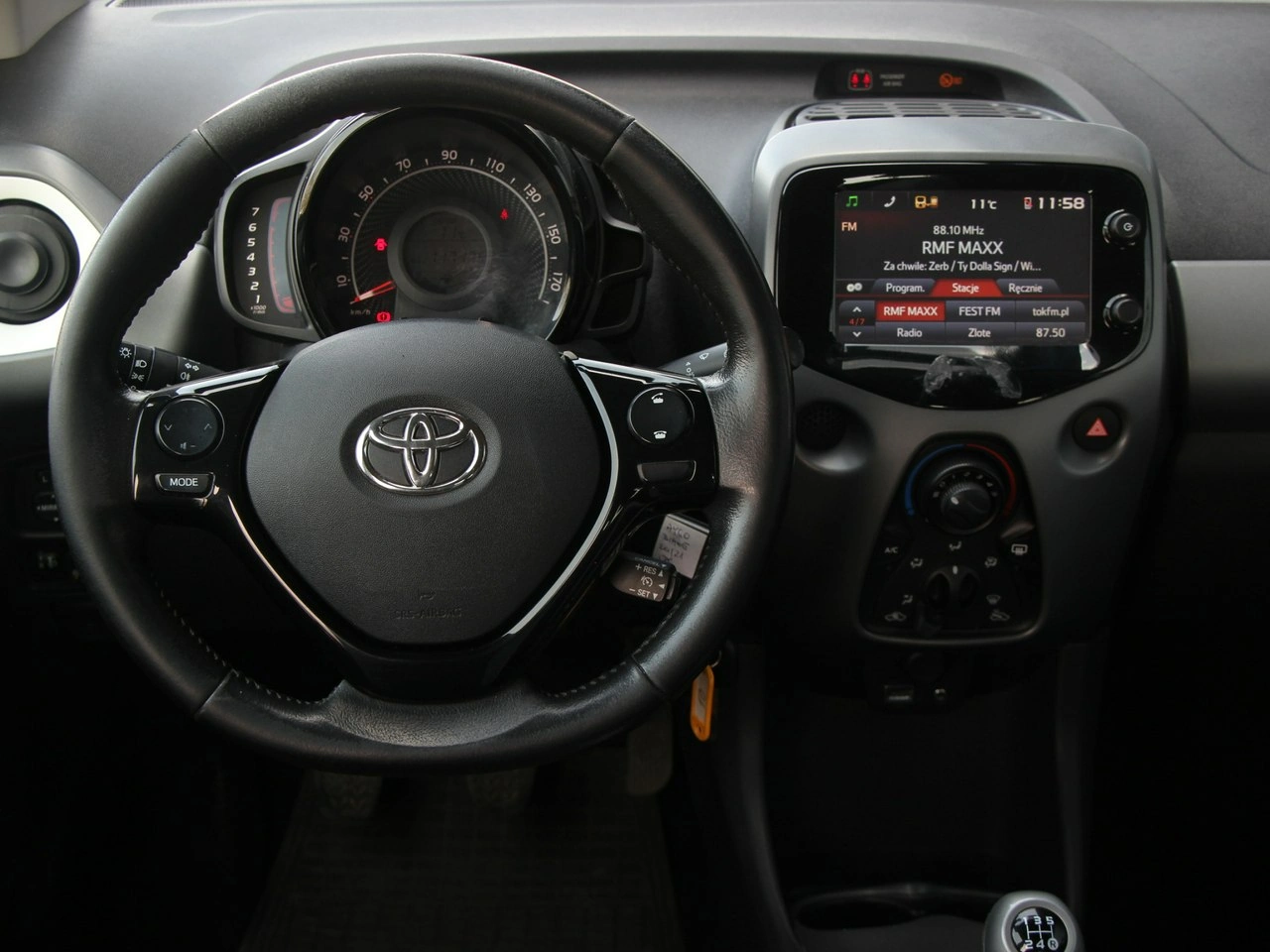 Toyota Aygo - Zdjęcie 17