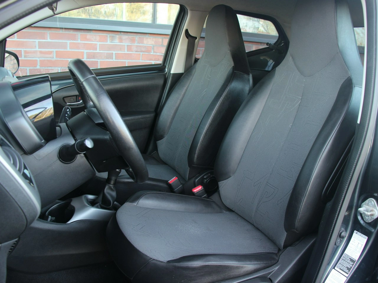 Toyota Aygo - Zdjęcie 8