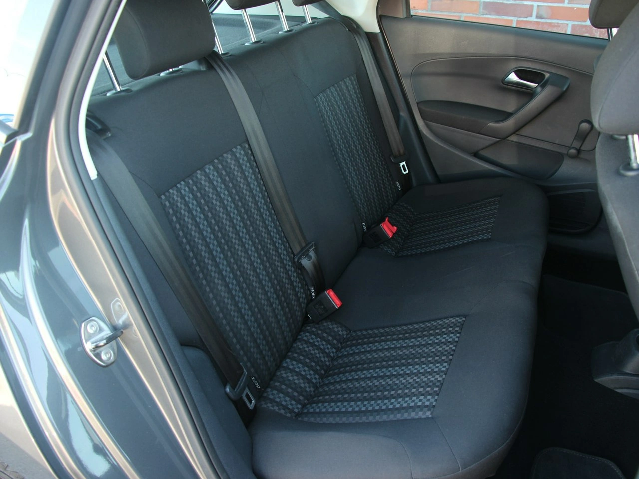 Volkswagen Polo - Zdjęcie 38