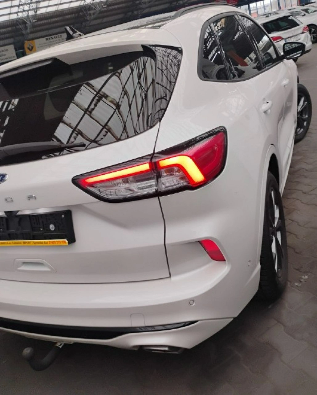 Ford Kuga - Zdjęcie 4