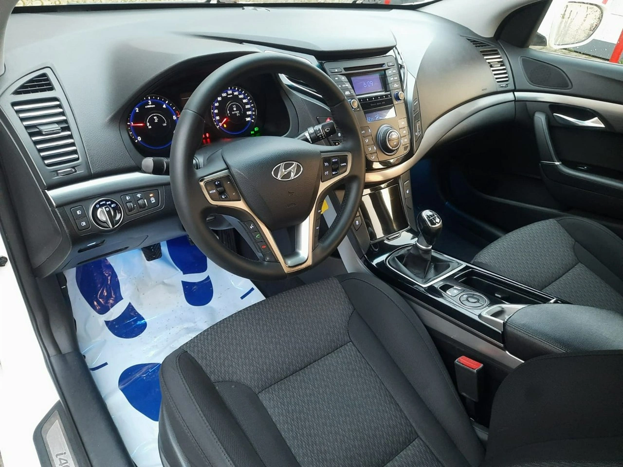 Hyundai i40 - Zdjęcie 12