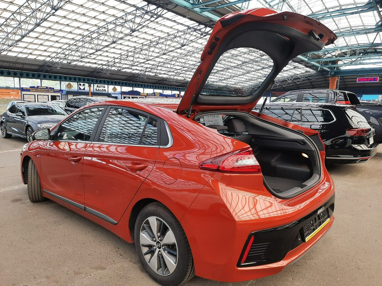 Hyundai IONIQ - Zdjęcie 13