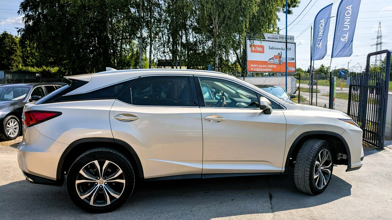 Lexus RX - Zdjęcie 10