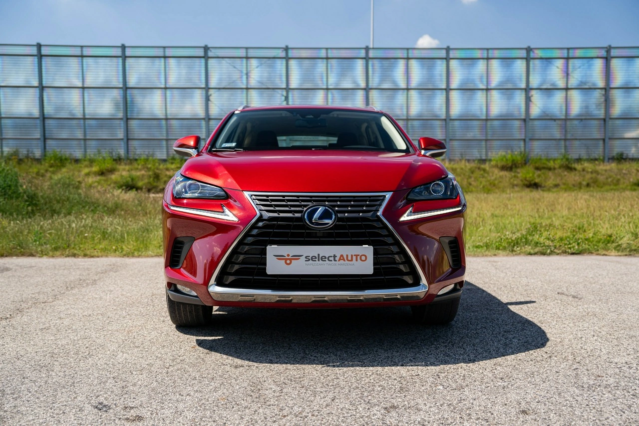 Lexus NX - Zdjęcie 1