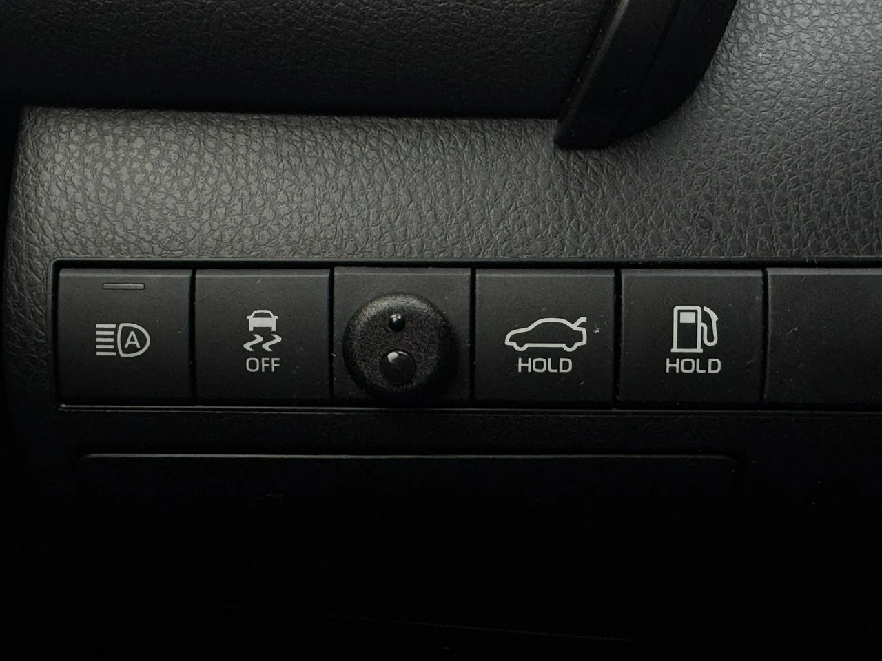 Toyota Camry - Zdjęcie 37