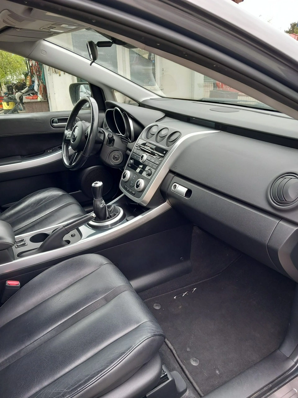 Mazda CX-7 - Zdjęcie 8