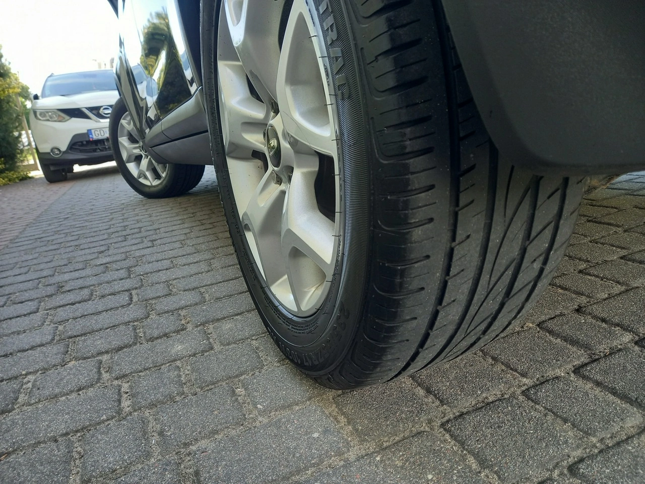 Ford Kuga - Zdjęcie 10