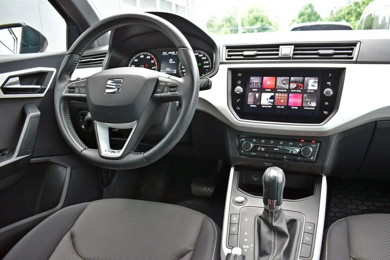 Seat Arona - Zdjęcie 16