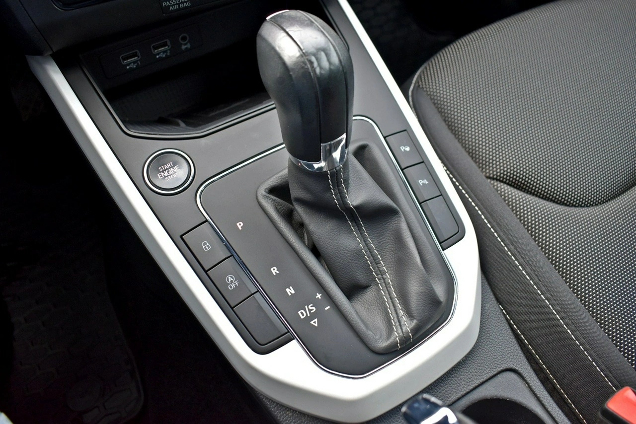 Seat Arona - Zdjęcie 24