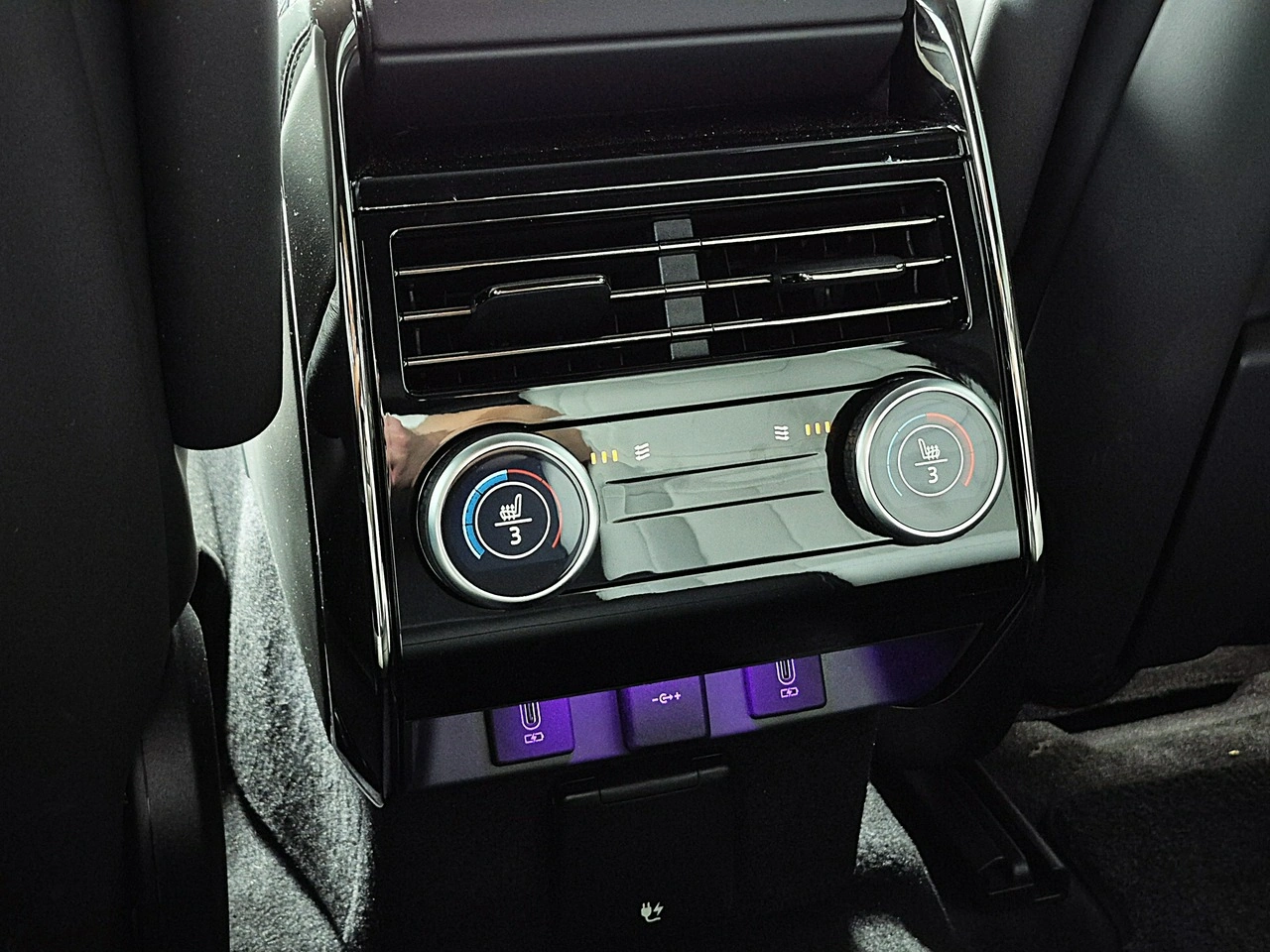 Land Rover Range Rover Sport - Zdjęcie 25