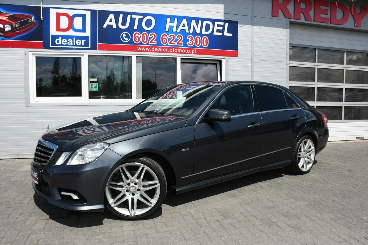 Mercedes E 220 - Zdjęcie 5