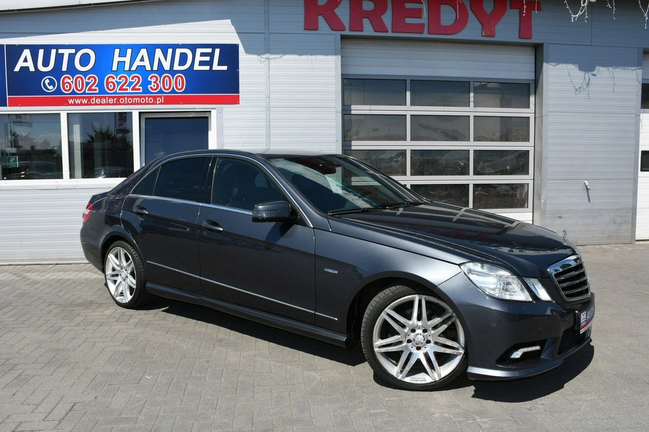 Mercedes E 220 - Zdjęcie 7