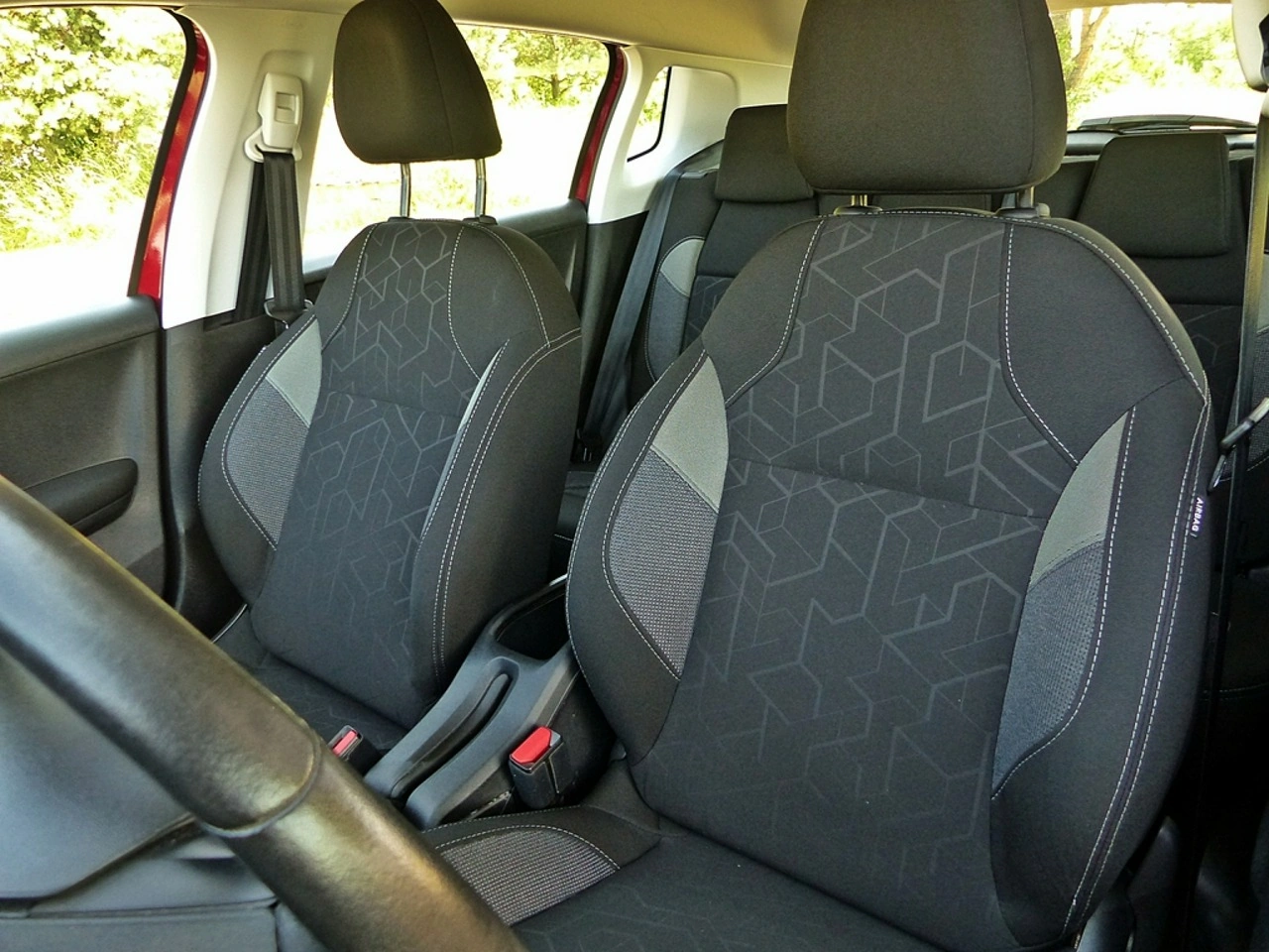 Peugeot 2008 - Zdjęcie 19