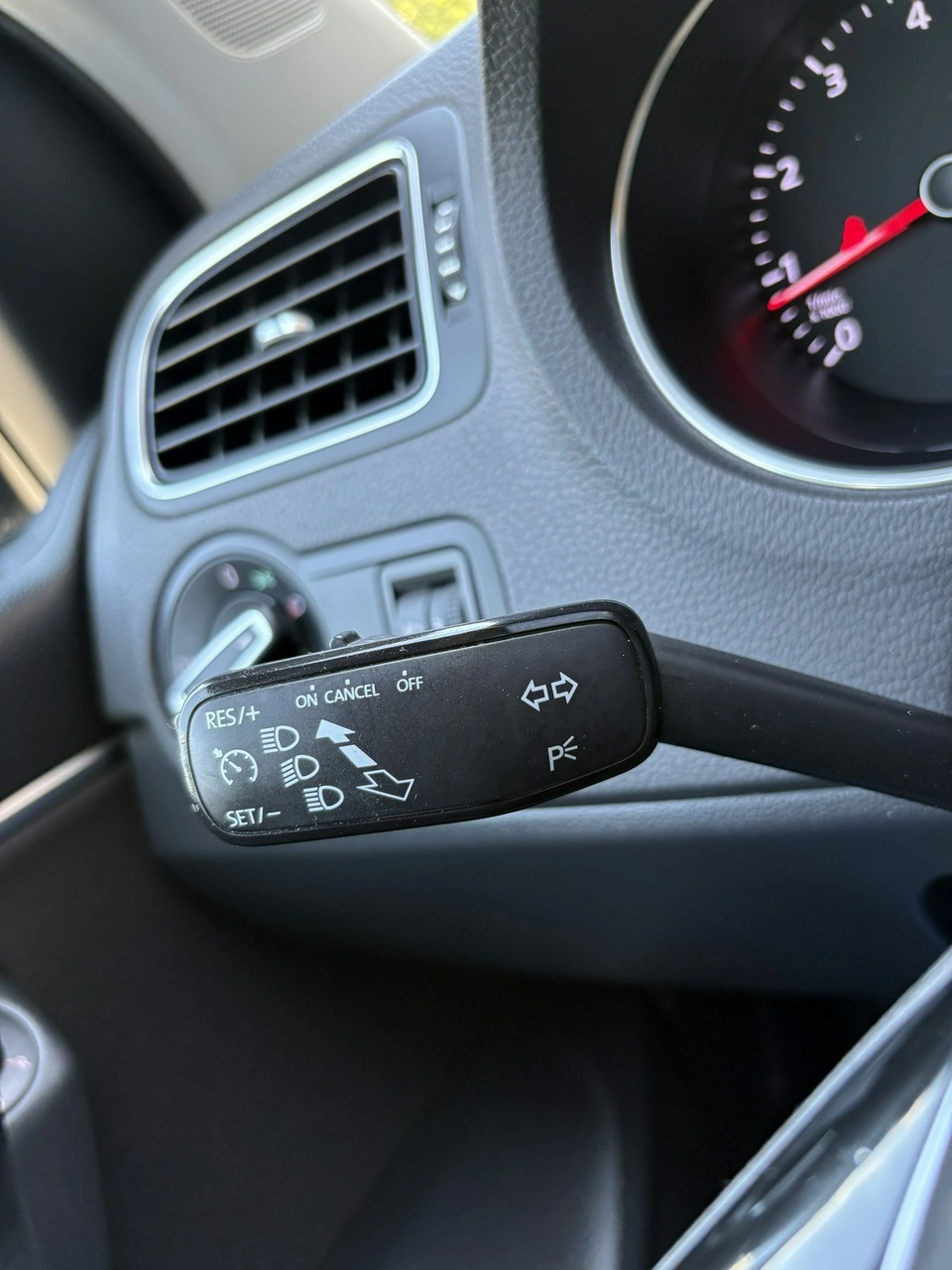 Volkswagen Polo - Zdjęcie 19
