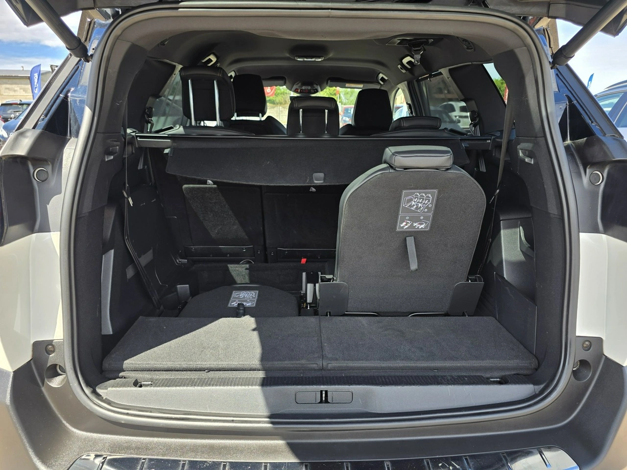 Peugeot 5008 - Zdjęcie 25