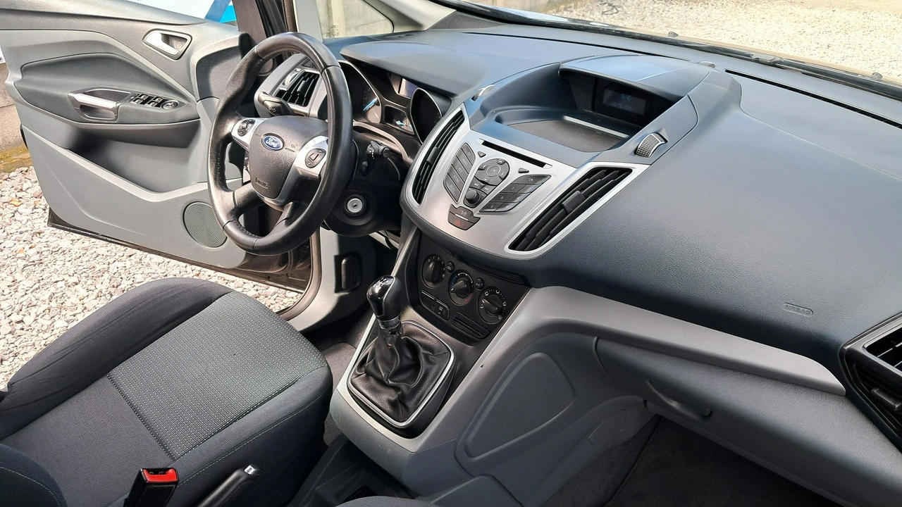 Ford Grand C-MAX - Zdjęcie 15