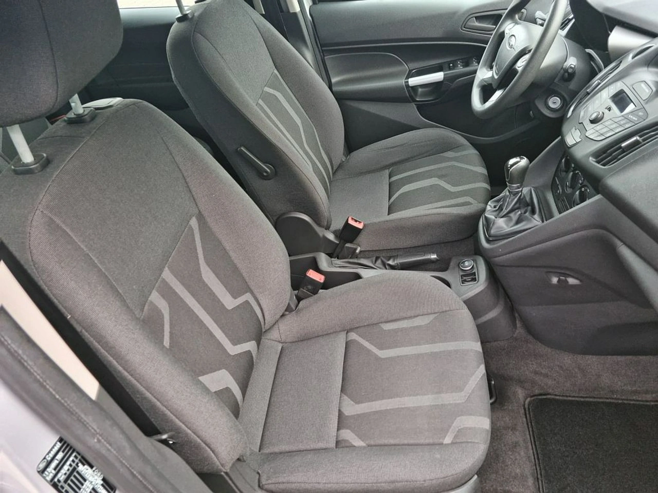 Ford Tourneo Connect - Zdjęcie 19