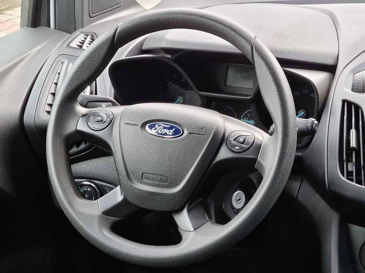 Ford Tourneo Connect - Zdjęcie 14