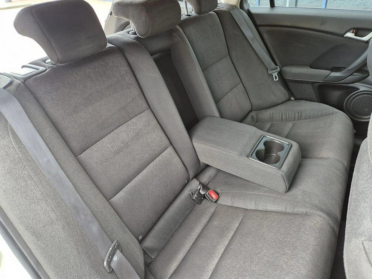 Honda Accord - Zdjęcie 24