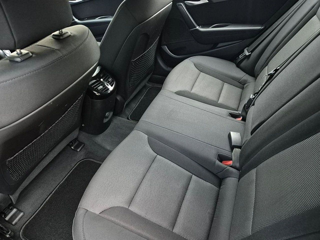 Hyundai i40 - Zdjęcie 22