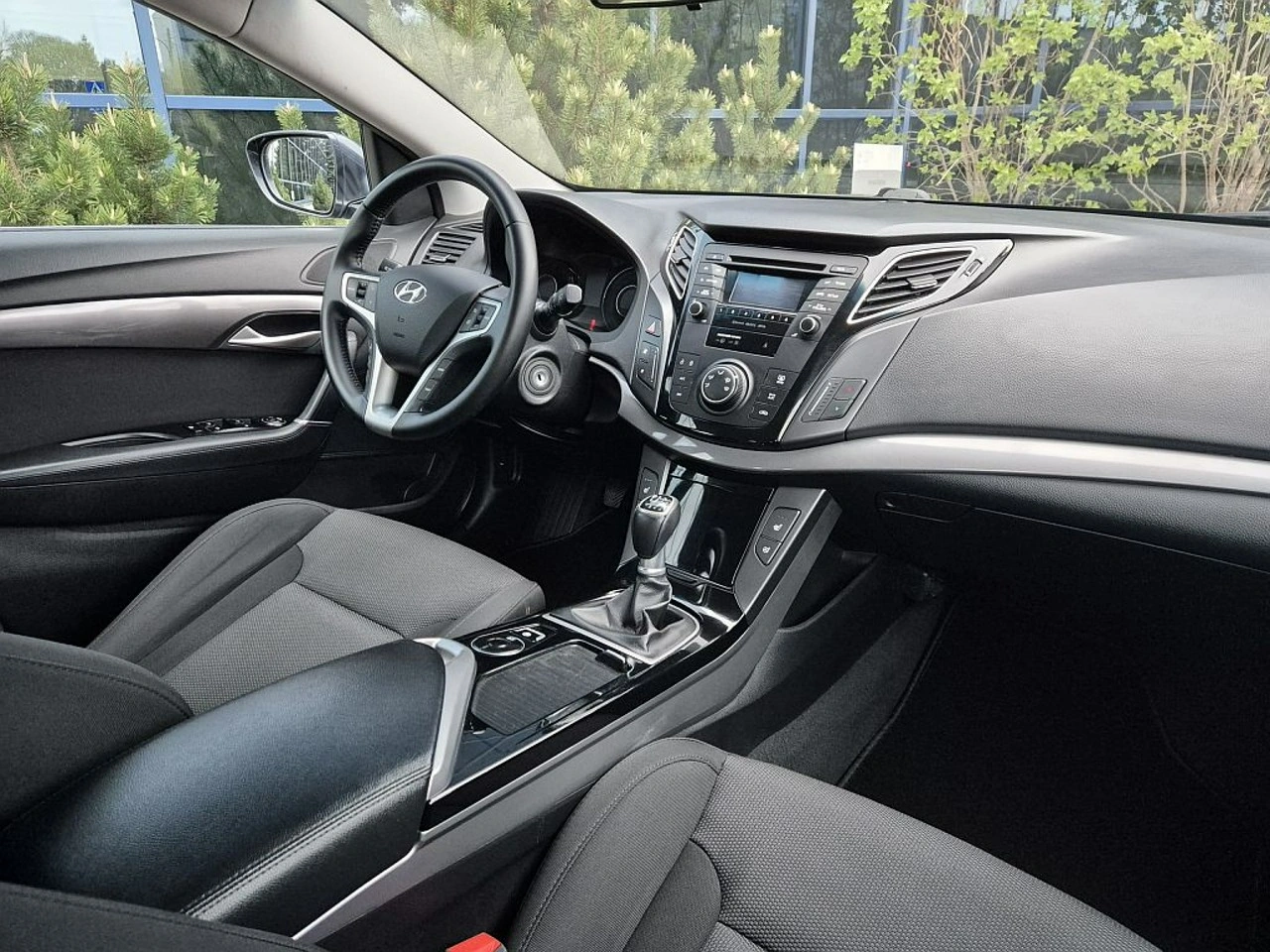 Hyundai i40 - Zdjęcie 25