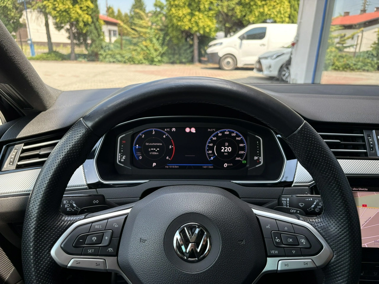 Volkswagen Passat - Zdjęcie 23