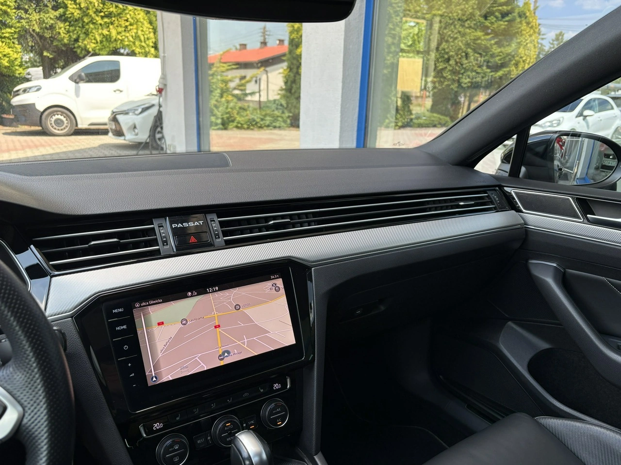 Volkswagen Passat - Zdjęcie 11