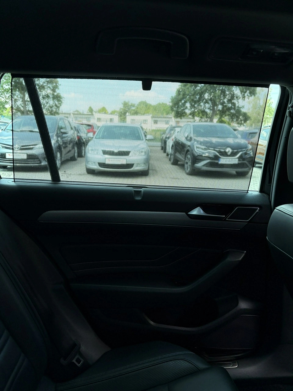 Volkswagen Passat - Zdjęcie 36