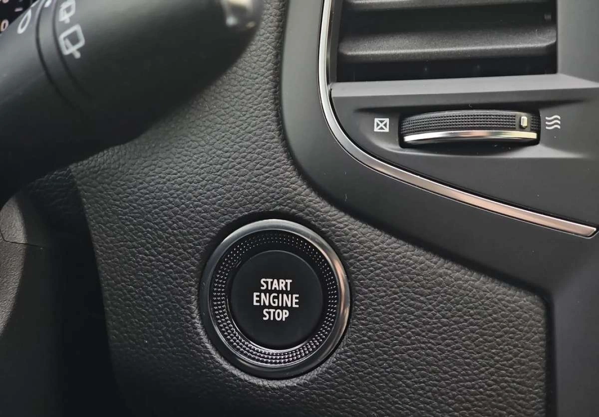 Renault Megane - Zdjęcie 22