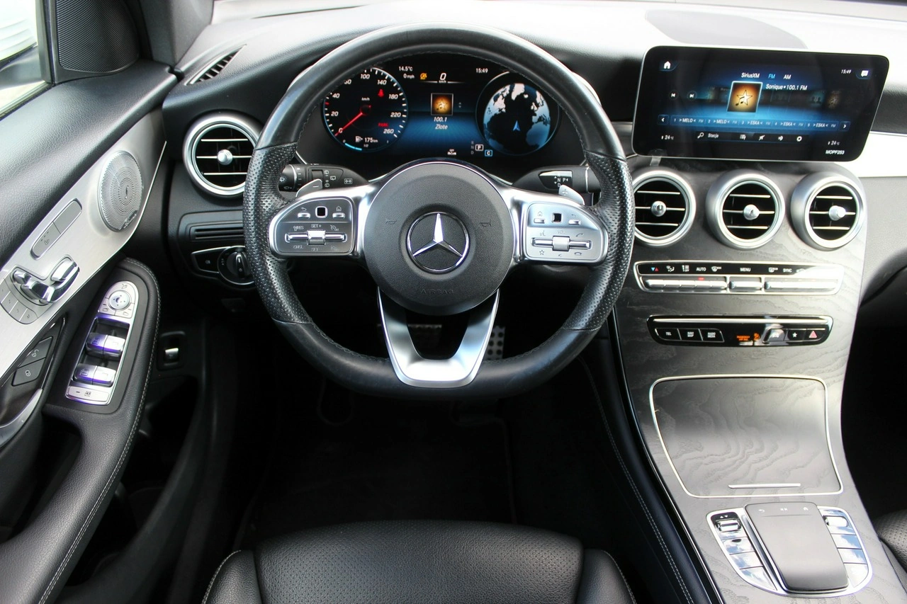 Mercedes GLC 300 - Zdjęcie 9
