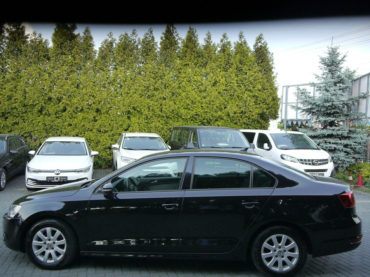 Volkswagen Jetta - Zdjęcie 9