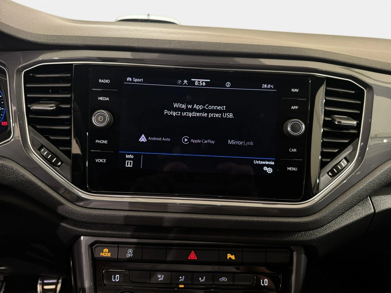 Volkswagen T-Roc - Zdjęcie 19