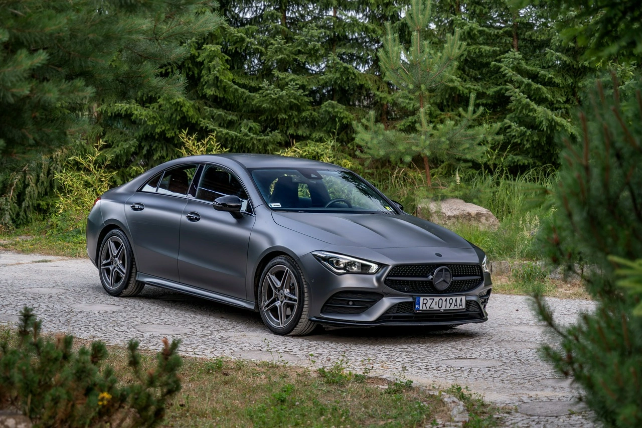 Mercedes CLA 180 - Główne zdjęcie