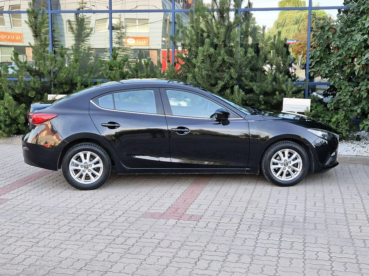 Mazda 3 - Zdjęcie 8