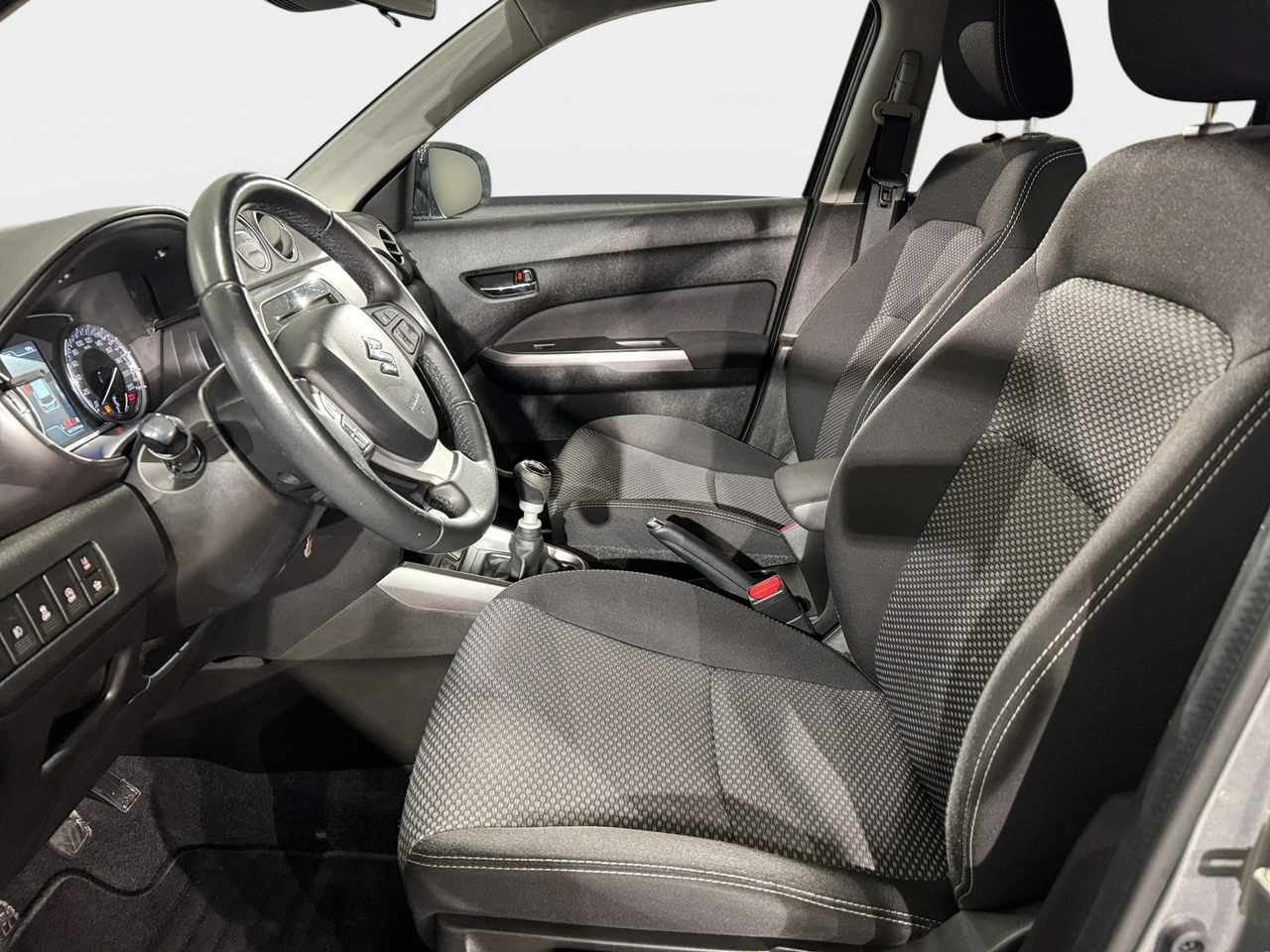 Suzuki Vitara - Zdjęcie 11