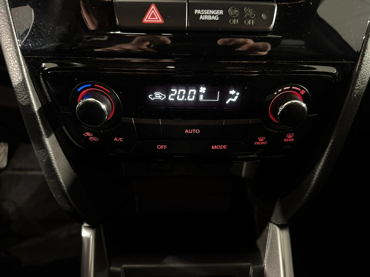 Suzuki Vitara - Zdjęcie 23