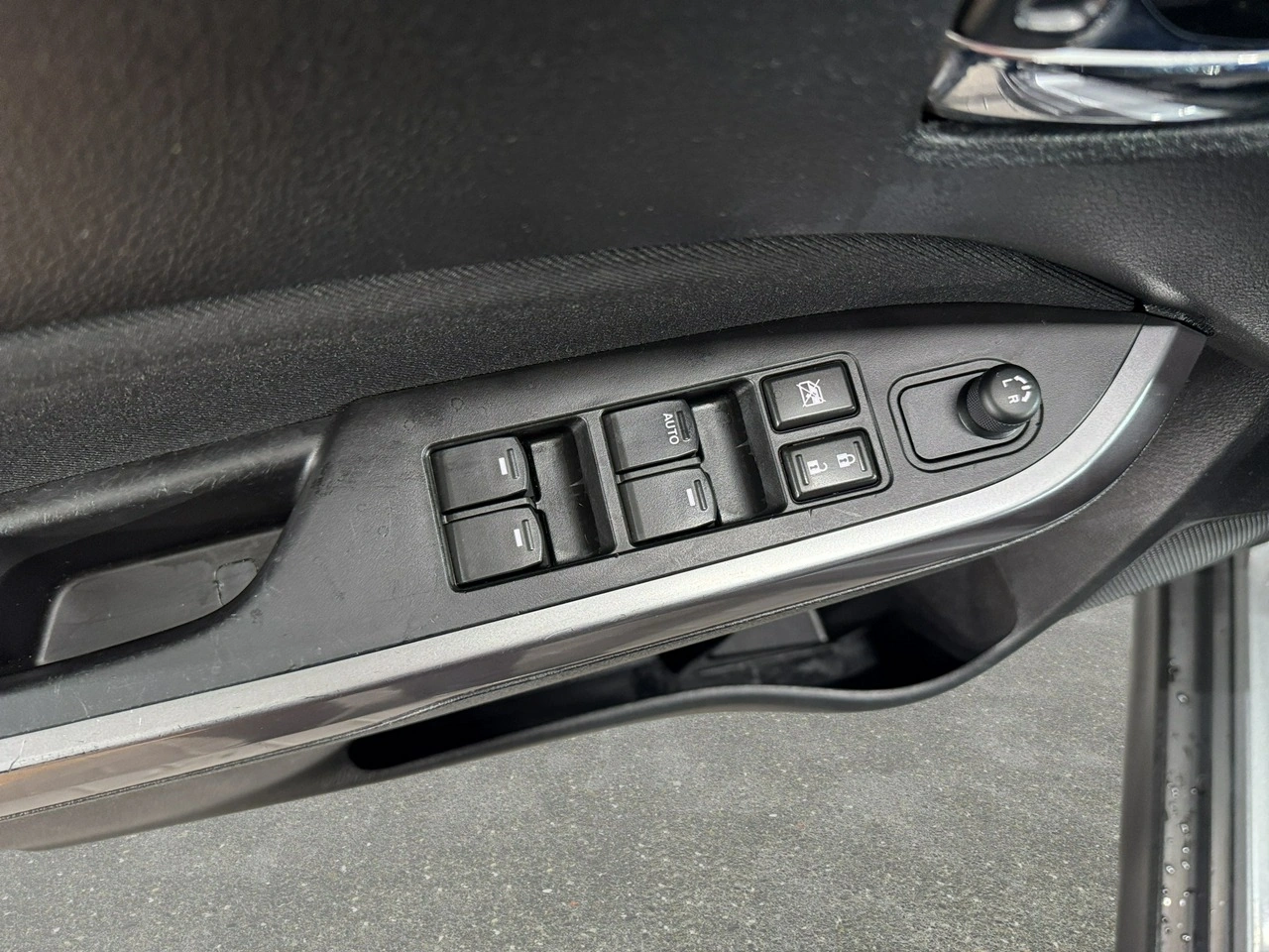 Suzuki Vitara - Zdjęcie 25