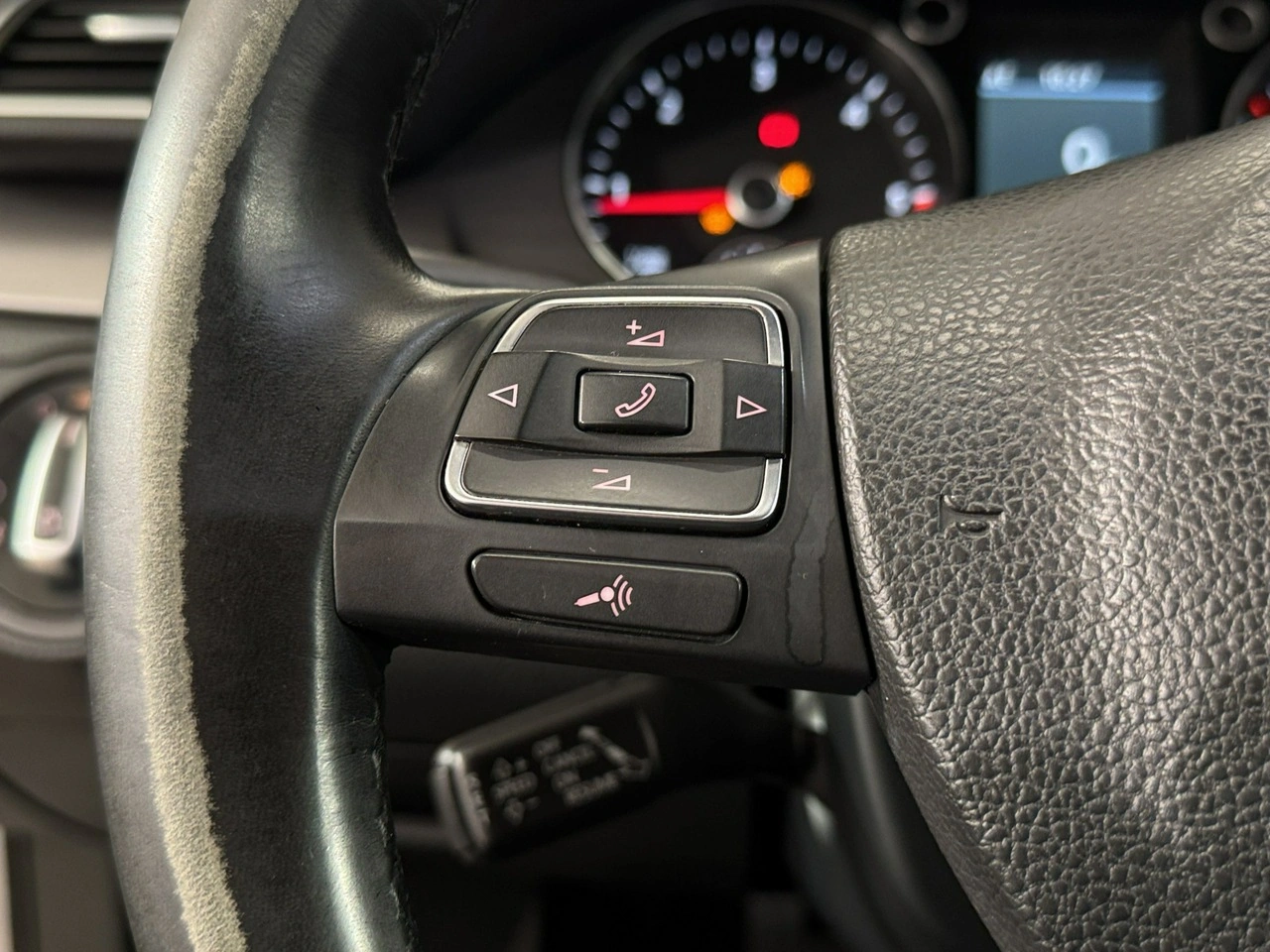 Volkswagen Passat Variant - Zdjęcie 15