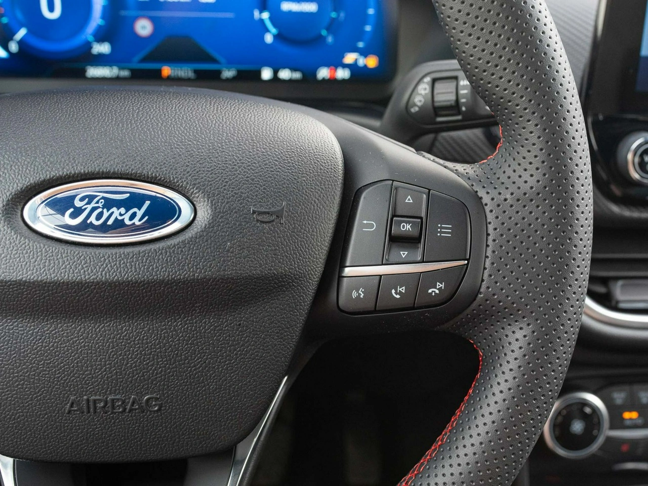 Ford Puma - Zdjęcie 13