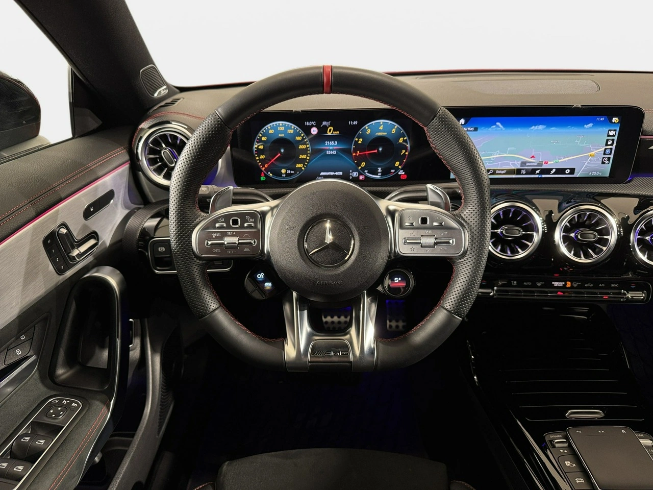 Mercedes CLA 35 AMG - Zdjęcie 17