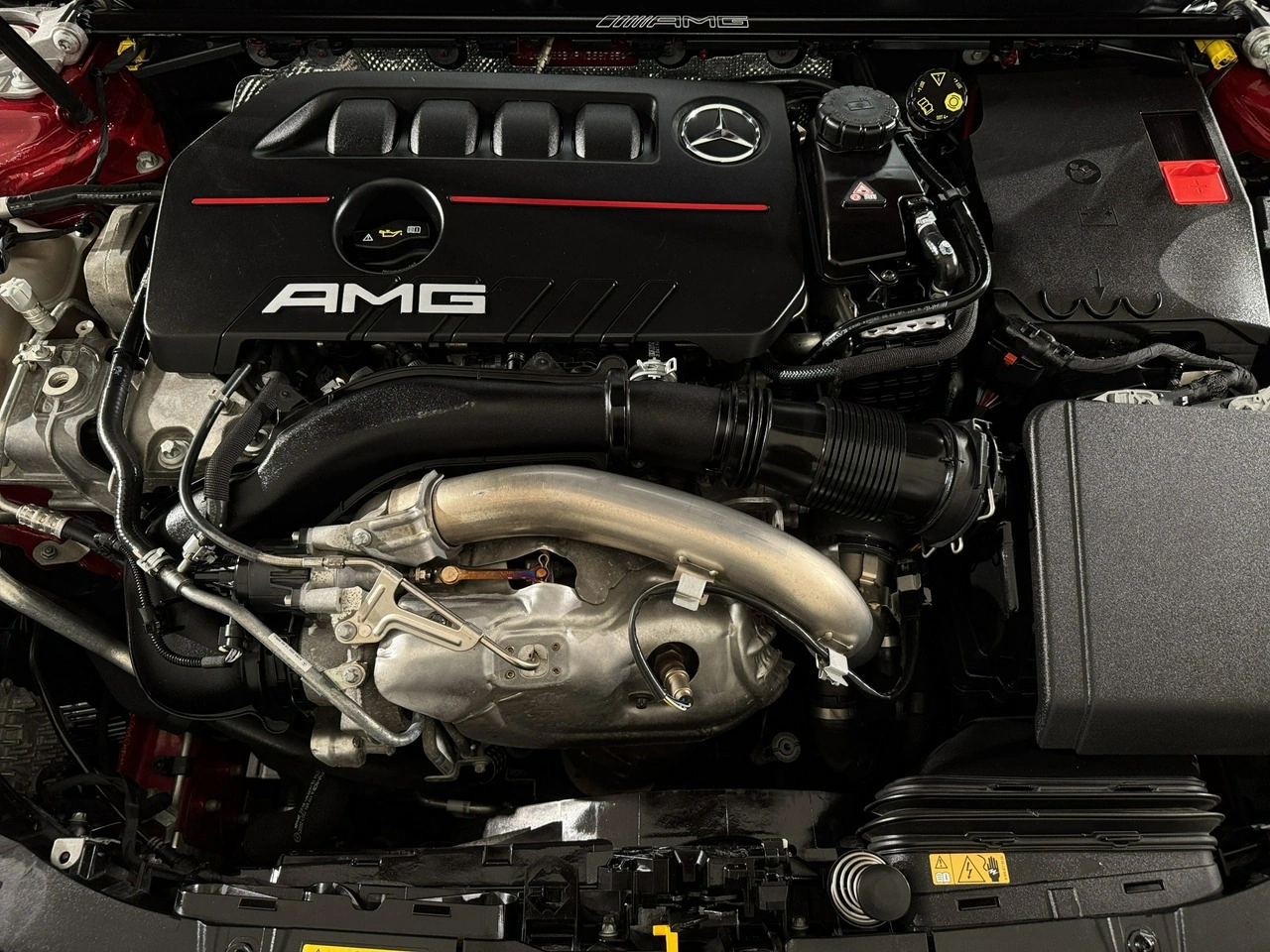 Mercedes CLA 35 AMG - Zdjęcie 34