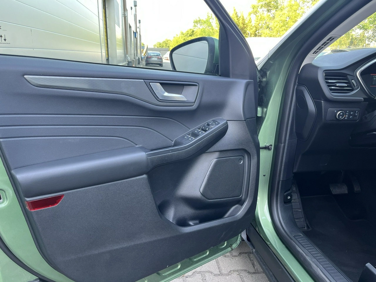 Ford Kuga - Zdjęcie 18