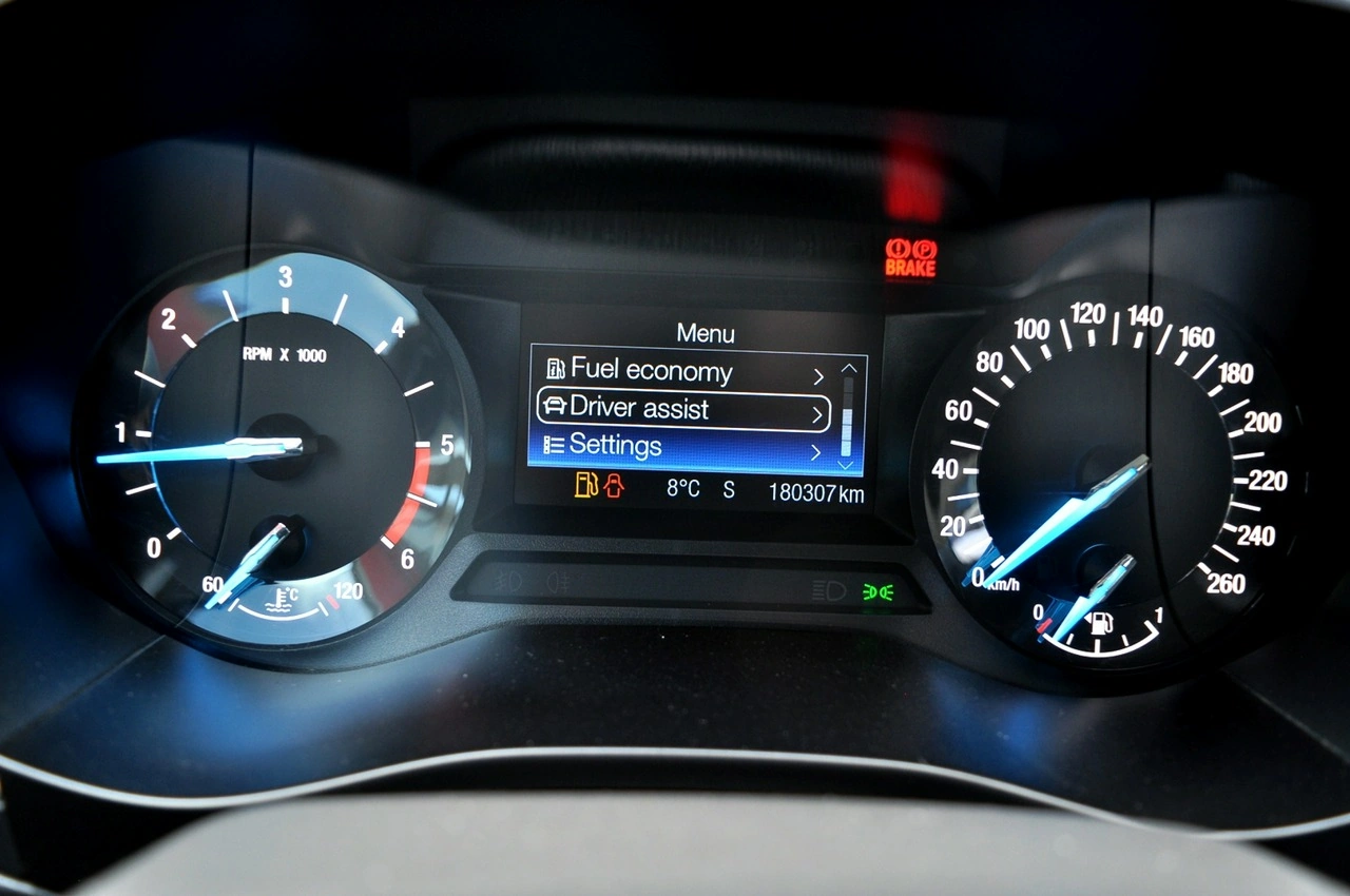 Ford Mondeo - Zdjęcie 22